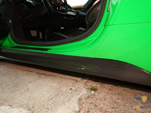 Used 2021 Ferrari SF90 Stradale image 10