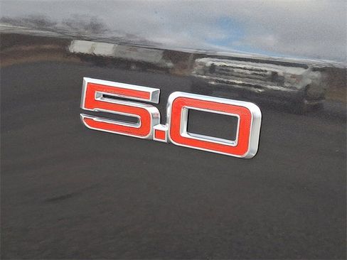 Used 2024 Ford Mustang GT Premium image 31