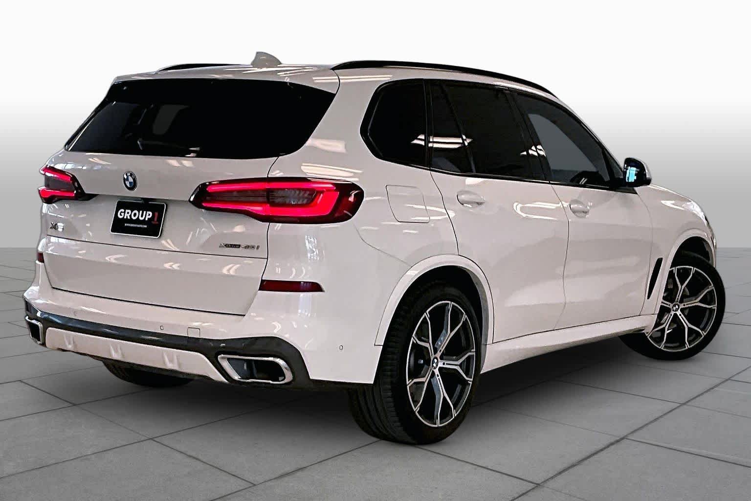 Used 2020 BMW X5 xDrive40i w/ M Sport Package AWD/4WD image 12