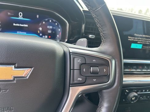 Used 2023 Chevrolet Silverado 1500 LT AWD/4WD image 22