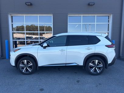 Used 2023 Nissan Rogue SL w/ SL Premium Package