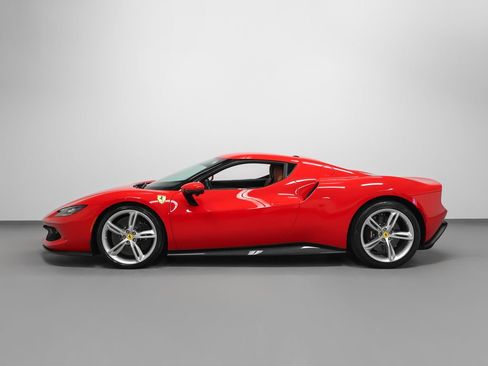 Certified 2022 Ferrari 296 GTB RWD image 32