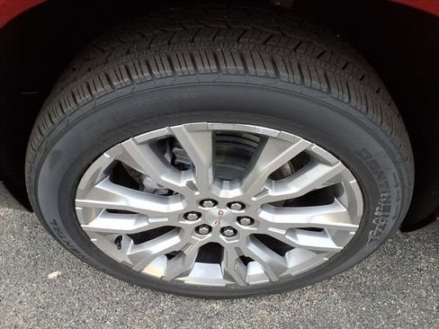 New 2026 GMC Acadia Denali w/ Super Cruise Package image 13