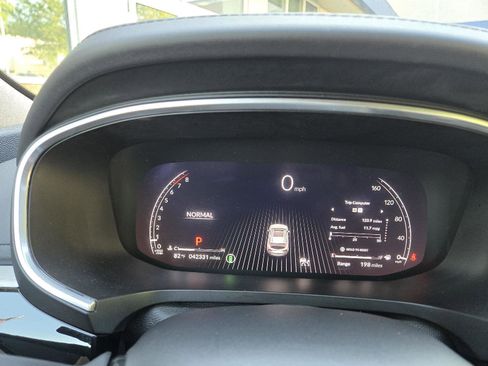 Certified 2023 Acura MDX FWD w/ Technology Package image 35