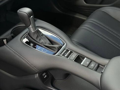New 2026 Honda HR-V EX-L image 15