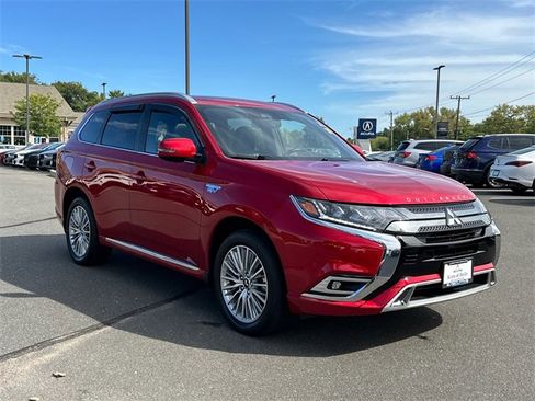 Used 2022 Mitsubishi Outlander GT image 5