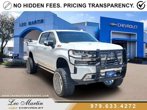 Used 2021 Chevrolet Silverado 1500 LTZ AWD/4WD image 2