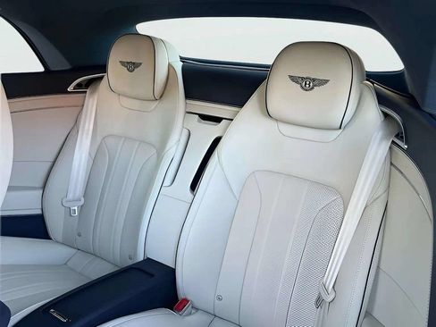 Used 2024 Bentley Continental GT AWD/4WD image 19