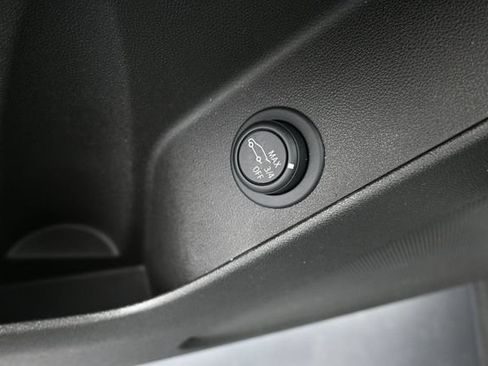 Used 2023 Chevrolet Equinox LT FWD image 19