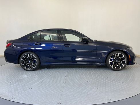 New 2026 BMW 330i xDrive Sedan w/ M Sport Package image 8