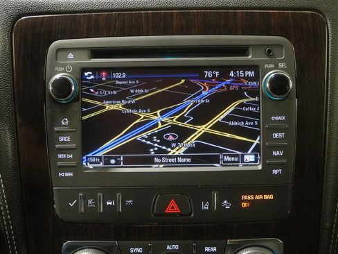 Used 2016 Chevrolet Traverse LTZ w/ LPO, 'HIT The Road' Package AWD/4WD image 33