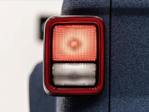 Used 2025 Jeep Gladiator Sport image 50