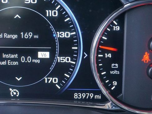 Used 2023 GMC Acadia AT4 w/ Technology Package image 31