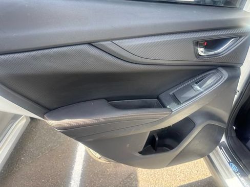 Used 2019 Subaru Crosstrek 2.0i Limited w/ Moonroof Package w/Navigation AWD/4WD image 17