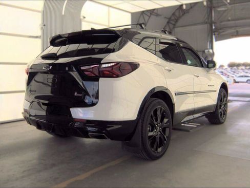 Used 2022 Chevrolet Blazer RS w/ Enhanced Convenience Package FWD image 9