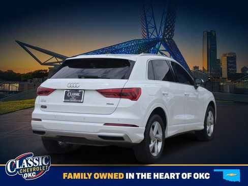 Used 2020 Audi Q3 2.0T Premium w/ Convenience Package AWD/4WD image 7