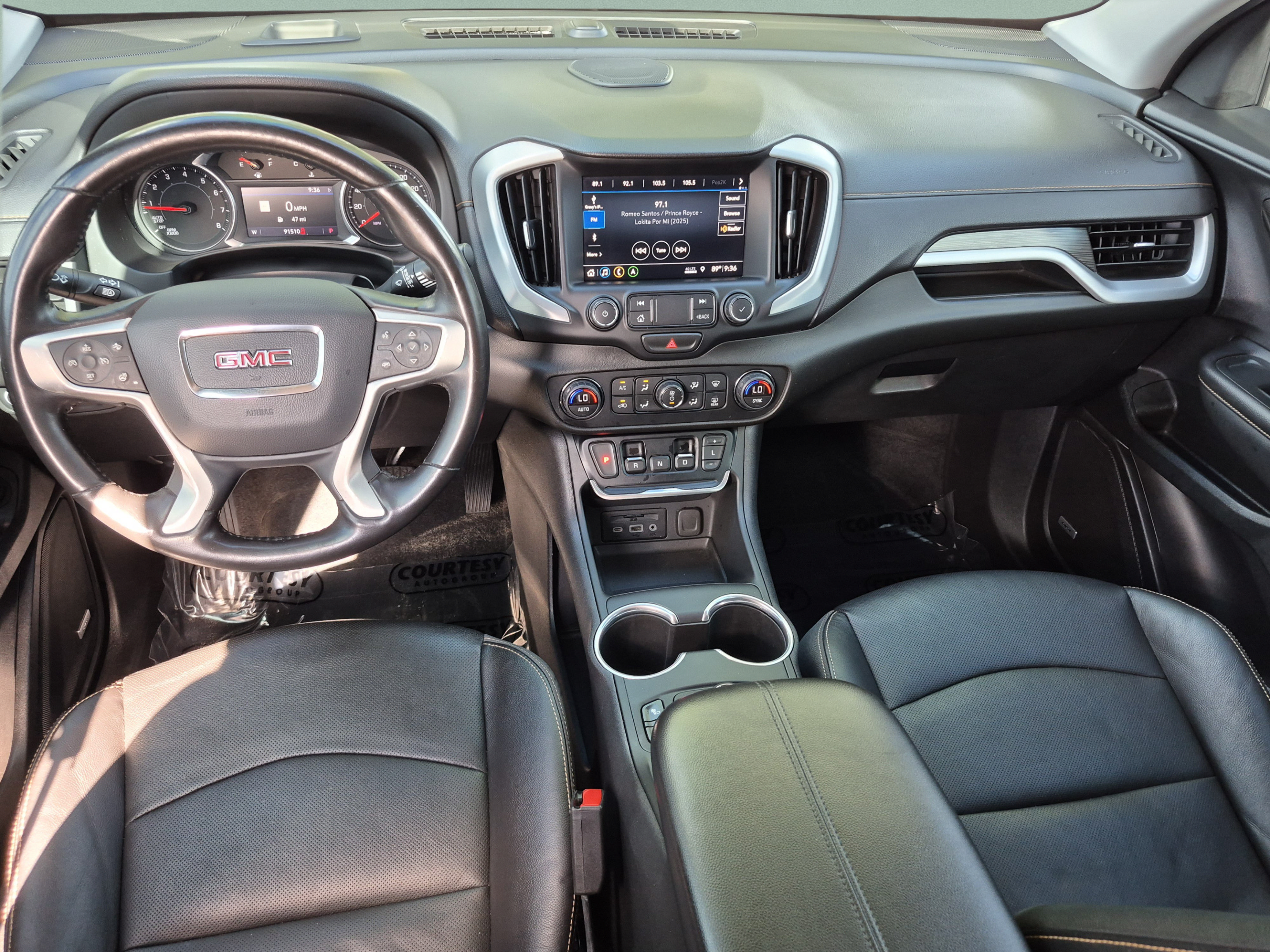 Used 2021 GMC Terrain SLT w/ Infotainment Package II FWD image 11