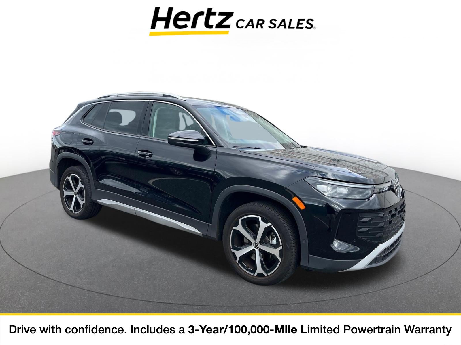 Used 2026 Volkswagen Tiguan SE AWD/4WD image 1