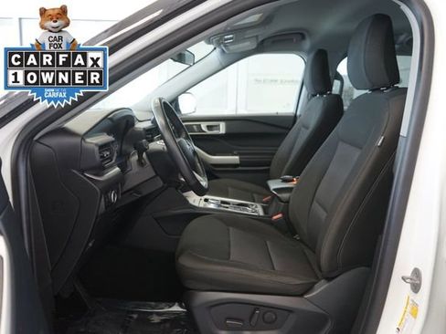 Certified 2023 Ford Explorer XLT image 20
