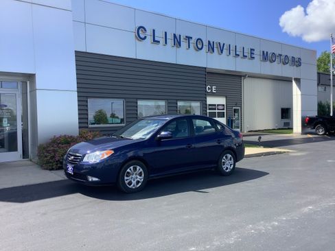 Used 2010 Hyundai Elantra GLS FWD image 1