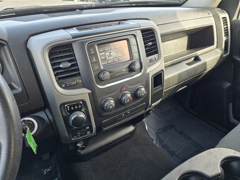 Used 2022 RAM 1500 Tradesman w/ Chrome Appearance Package AWD/4WD image 25