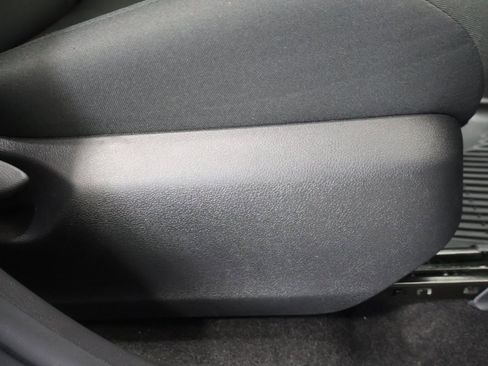 Used 2023 Toyota RAV4 LE image 22