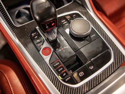 Used 2022 BMW X5 M Competition AWD/4WD image 32