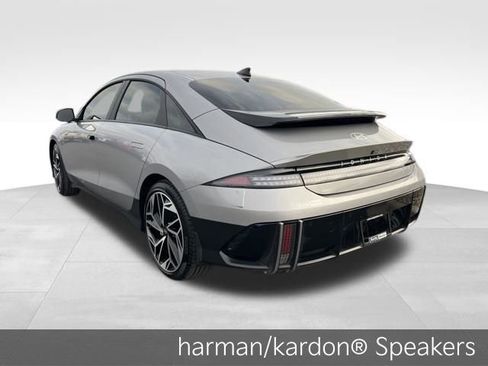 Used 2024 Hyundai Ioniq 6 SEL image 5