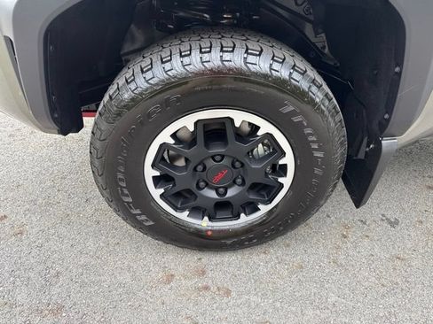 New 2026 Toyota Tacoma TRD Off-Road AWD/4WD image 10