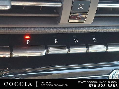 Certified 2022 Lincoln Corsair AWD w/ Equipment Group 101A image 14