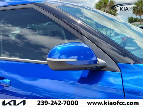 New 2026 Kia Seltos S FWD image 8