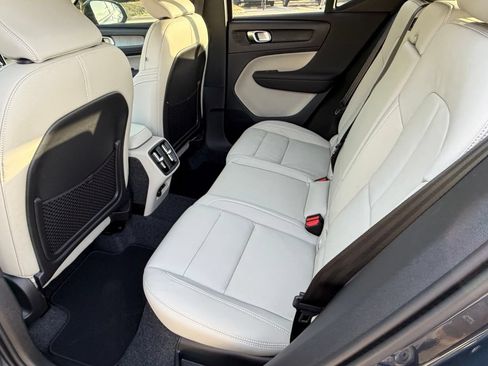 New 2026 Volvo XC40 B5 Ultra w/ Protection Package Premier AWD/4WD image 22
