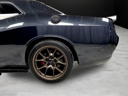 Used 2017 Dodge Challenger SRT w/ Technology Group RWD image 11