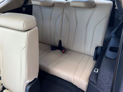 Used 2026 Acura MDX w/ Technology Package image 16