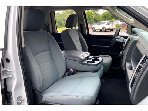 Used 2016 RAM 1500 Tradesman w/ Popular Equipment Group AWD/4WD image 7