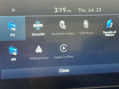 Used 2025 Hyundai Elantra SEL FWD image 29