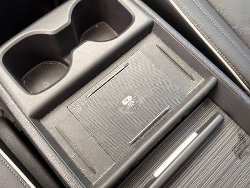 Used 2025 Honda Odyssey Touring image 19