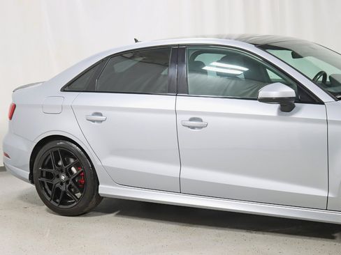 Used 2019 Audi S3 Prestige AWD/4WD image 3