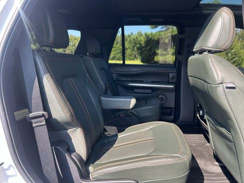 Used 2022 Ford Expedition Timberline AWD/4WD image 11