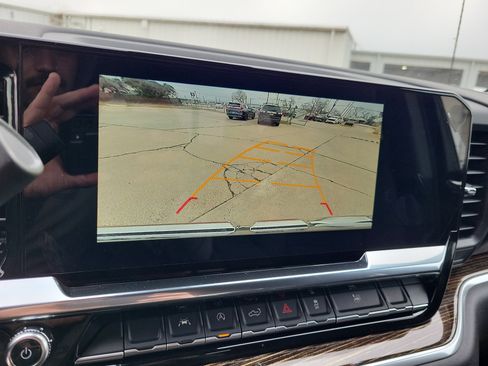 New 2026 GMC Sierra 1500 SLE w/ Preferred Package image 24