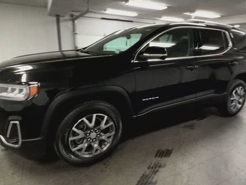 Certified 2023 GMC Acadia SLT image 4