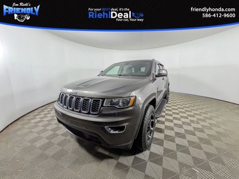 Used 2020 Jeep Grand Cherokee Laredo w/ Security & Convenience Group image 1