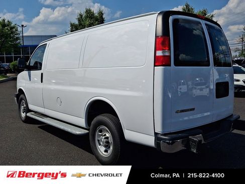 Certified 2023 Chevrolet Express 2500 w/ Driver Convenience Package RWD image 8