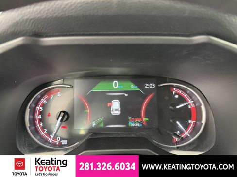 Used 2025 Toyota RAV4 XLE AWD/4WD image 24