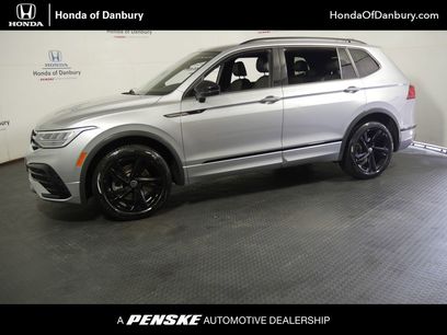 Used 2023 Volkswagen Tiguan SE R-Line
