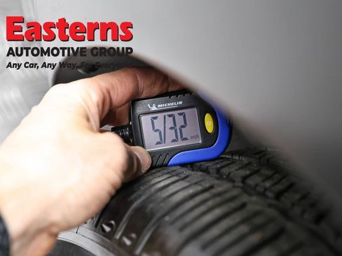 Used 2022 Kia Telluride S AWD/4WD image 29