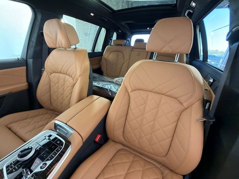New 2026 BMW X7 xDrive40i w/ Executive Package image 22