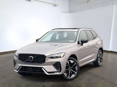 Used 2026 Volvo XC60 B5 Plus w/ Climate Package