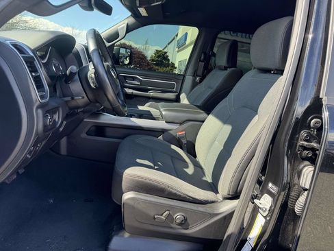 Used 2022 RAM 1500 Big Horn AWD/4WD image 14