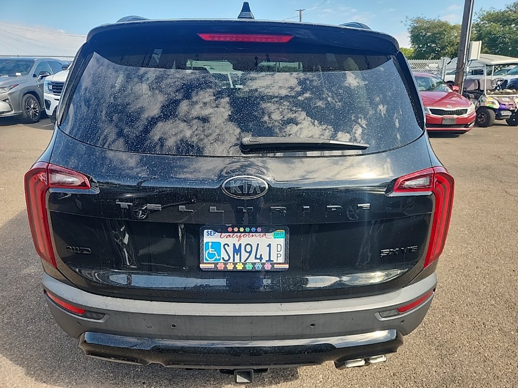 Certified 2021 Kia Telluride SX w/ Nightfall Edition Package AWD/4WD image 12